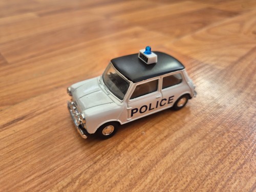 Corgi classics police - corgi,