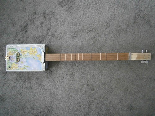 String cigar box - 4,