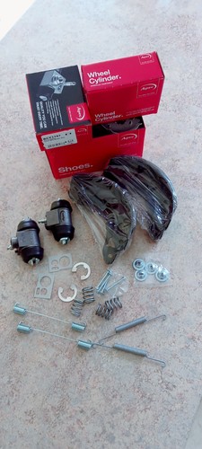Classic mini rear brake shoe - brake,