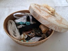 Vintage Damask Tasselled