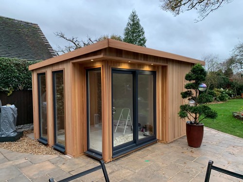 Cedar garden room - 10',
