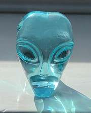 Aqua Blue Obsidian Glass Alien Head, ET head Star Being 4.5cm high 106g