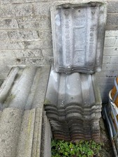 80 Redlands Regent Roof tile 