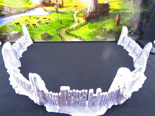 Large wooden fort fence - large,