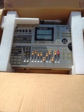 ZOOM MRS-1266 Multitrack Recording Studio