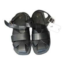 Ladies Size 7 Black Fisherman