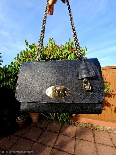 Mulberry lily medium black - mulberry,