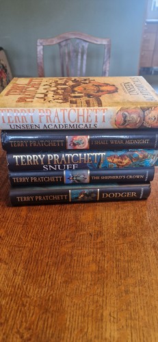 Terry pratchett hardback - pratchett,