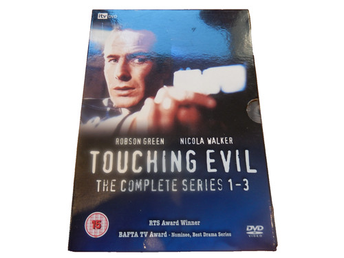 Touching evil series to 3 - -,