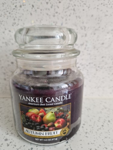 Yankee candle medium jar - candle, 411g