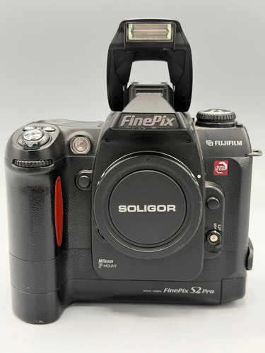 Fuji finepix pro camera - s2,