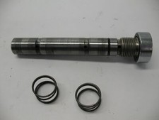 88 KAWASAKI VULCAN 88 VN1500 VN 1500 REAR EXHAUST ROCKER SHAFT 12020-1061