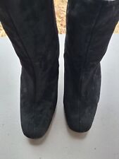 Vintage 80s Women's Suede Ankle Boot, Gold Heel. Size 8.5. Vinit Brand.