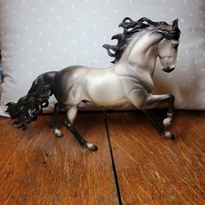 Breyer Trad. # 1825 70th