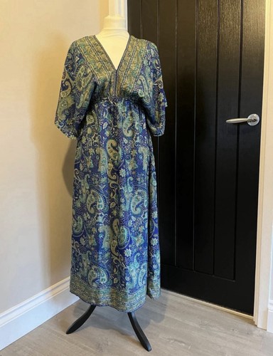 Qed london paisley maxi dress - london,