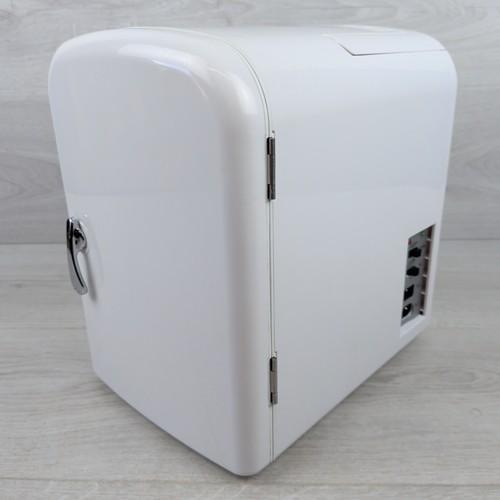 Portable mini fridge cooler - mini,