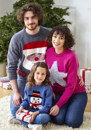 Family christmas knits book - family,