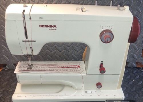 Bernina 807 minimatic - minimatic, sewing