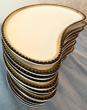 4 Kidney shaped Plates (3 sets