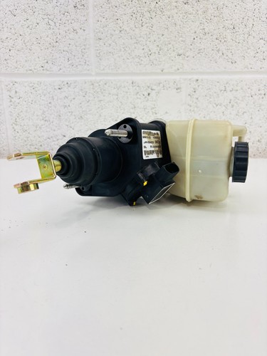 Brake master cylinder - brake,