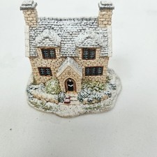 Lilliput Lane Snow Cottage