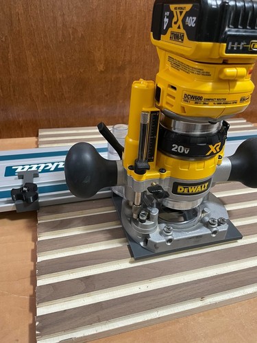 Dewalt plunge router adapter - dewalt,