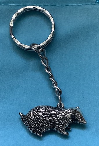 Badger silver pewter keyring - silver,