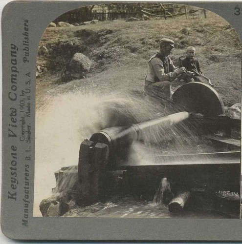 Scythe grinding water - grinding, by