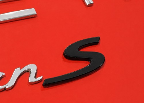 Porsche rear badge gloss - badge,