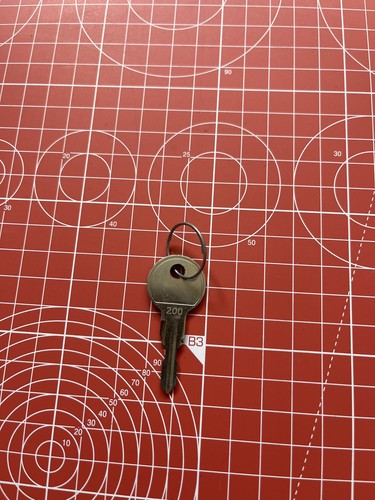 Thule used key - used, n200