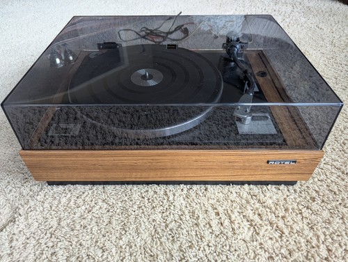 Rotel 1100q turntable vinyl - rotel,