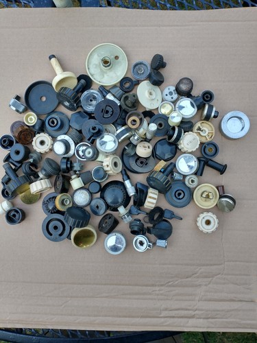 Vintage radio buttons knobs - vintage,