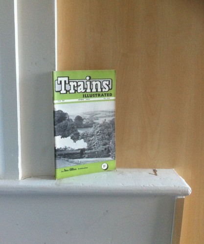 Trains illustrated vol no - trains,