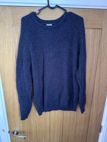 Navy crew neck - navy,