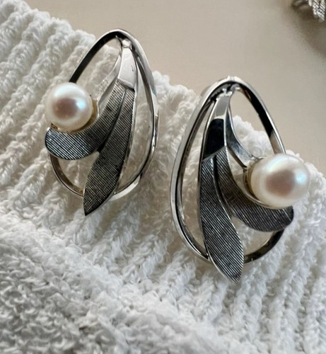 Sterling silver akoya pearl - sterling,