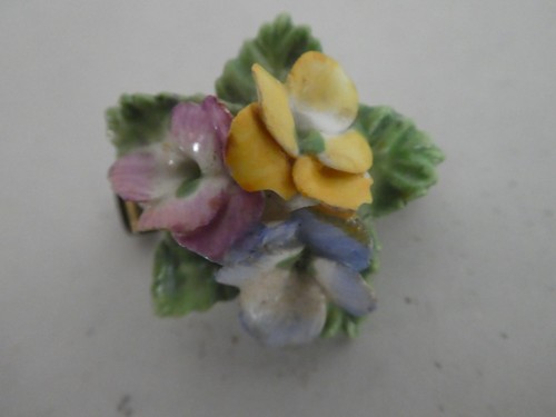 Vintage brooch coalbrook china - brooch,