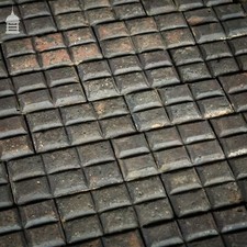 Batch of 237 Staffordshire