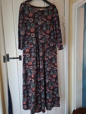 BNWOT'S GORGEOUS SEASALT