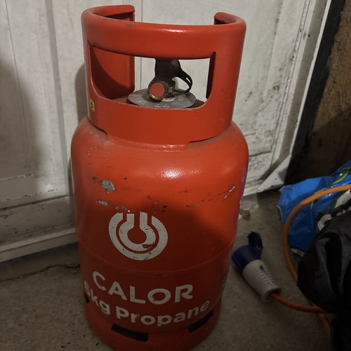 Calor gas bottle 6kg has - 6kg,