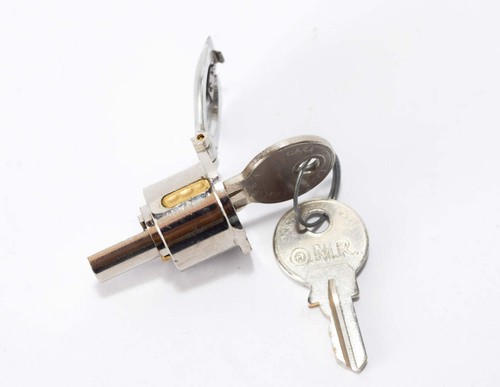 C136a steering lock - -,