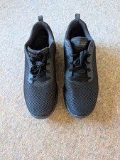 Skechers size 7 black - woman