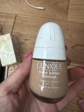 Clinique Even Better Clinical