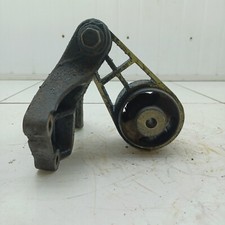 LDV Maxus 2.5 Diesel VMR425 Rear Bottom Engine Mount Bracket