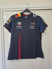 Castore brand Oracle Red Bull