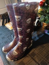 SIZE 3 GOTHIC WELLINGTON