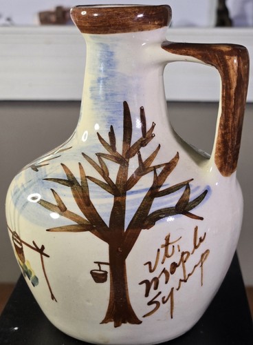 Vermont maple syrup - maple, hand