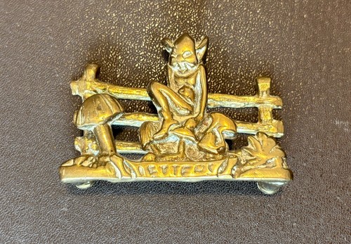 Solid brass vintage - solid, letter