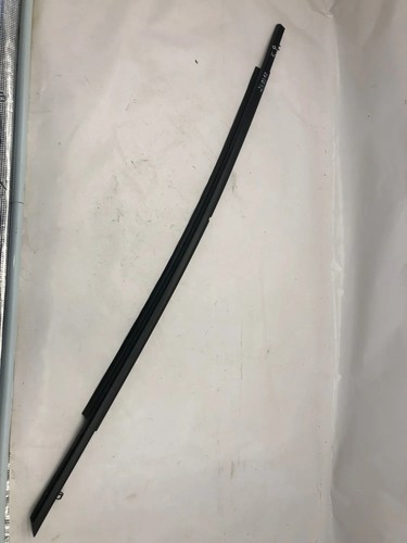 Mazda window strip - cx-3, dk