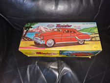 VINTAGE MINISTER DELUX