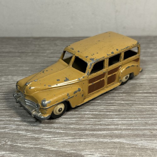 Dinky toys 27f plymouth - dinky,